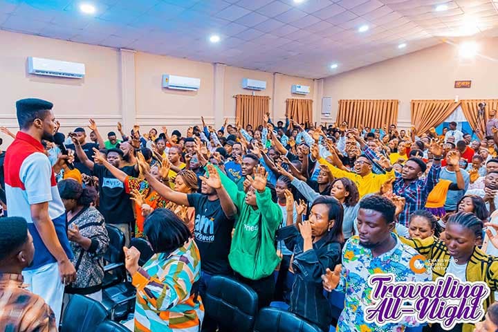 Travailing All-Night